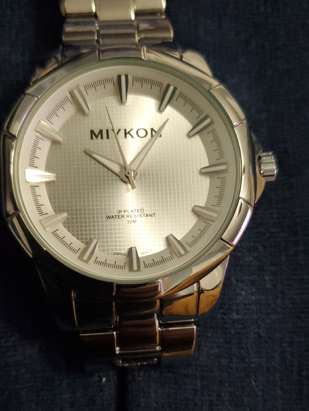 MIYKON Stainless Silver Men's Watch